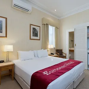 Otel Hotel Oasis Vista A Unit Of Gross Group Near Delhi Airport