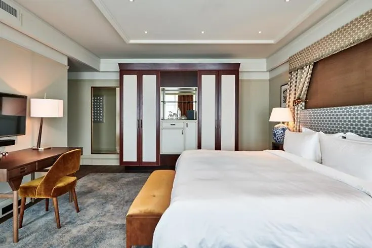 Hotel Tulip Suites Near Delhi Airport