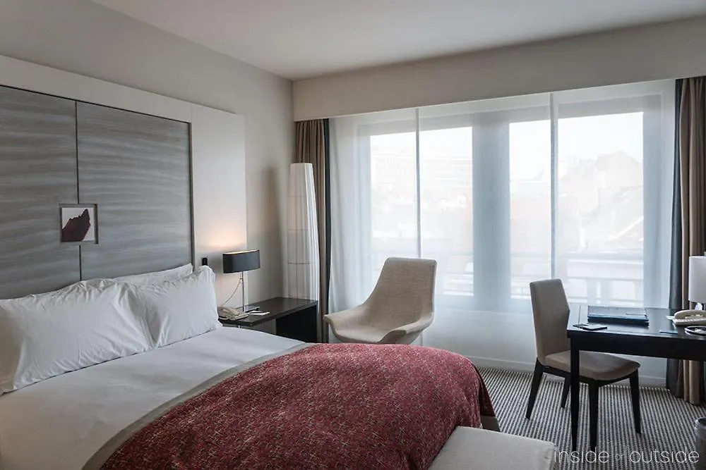 Hotel Tulip Suites Near Delhi Airport